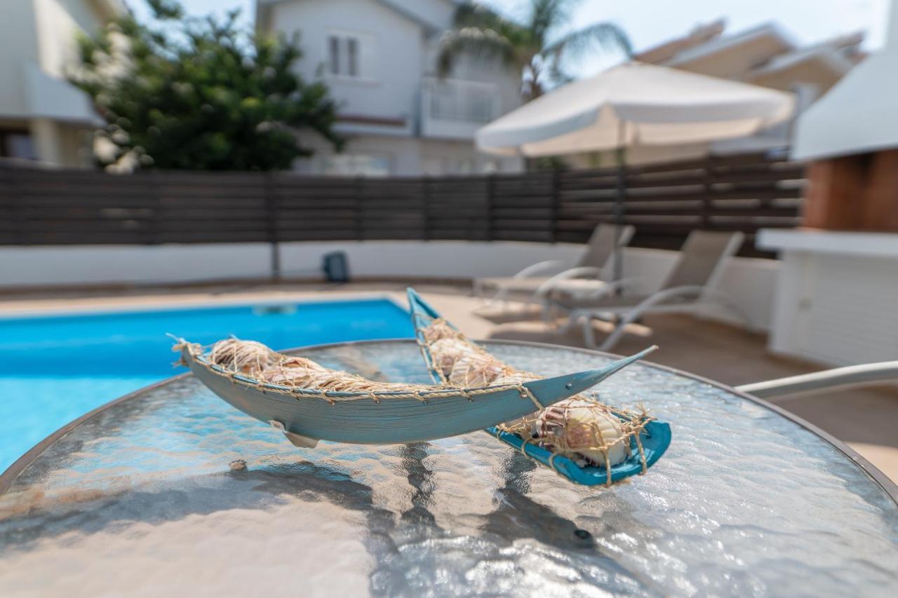 Sun & Sand Private Villa Протарас Экстерьер фото