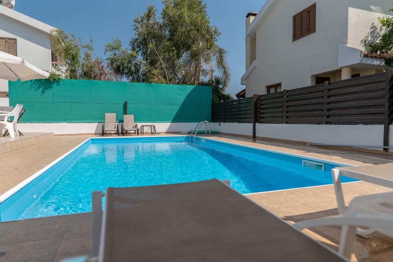 Sun & Sand Private Villa Протарас Экстерьер фото